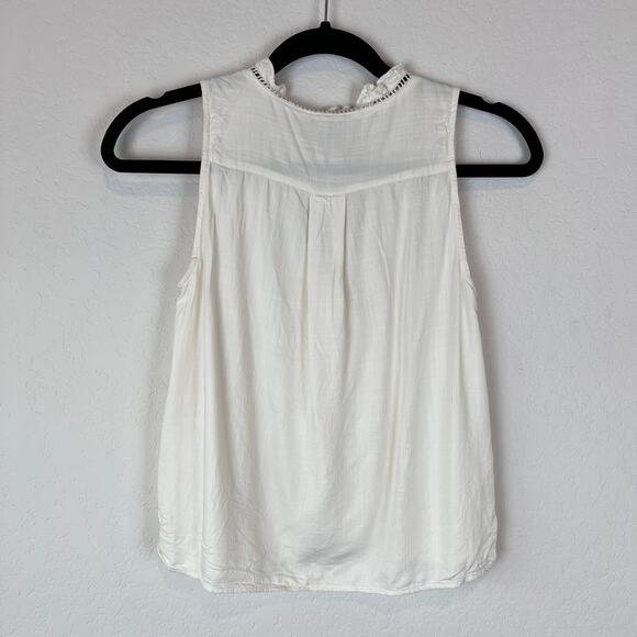 Ann Taylor Factory Button Up Sleeveless Top size XXSP Ruffles Ivory - Picture 6 of 6